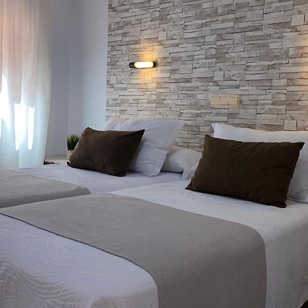 Rincon Extremeno Hotel Plasencia Exterior photo
