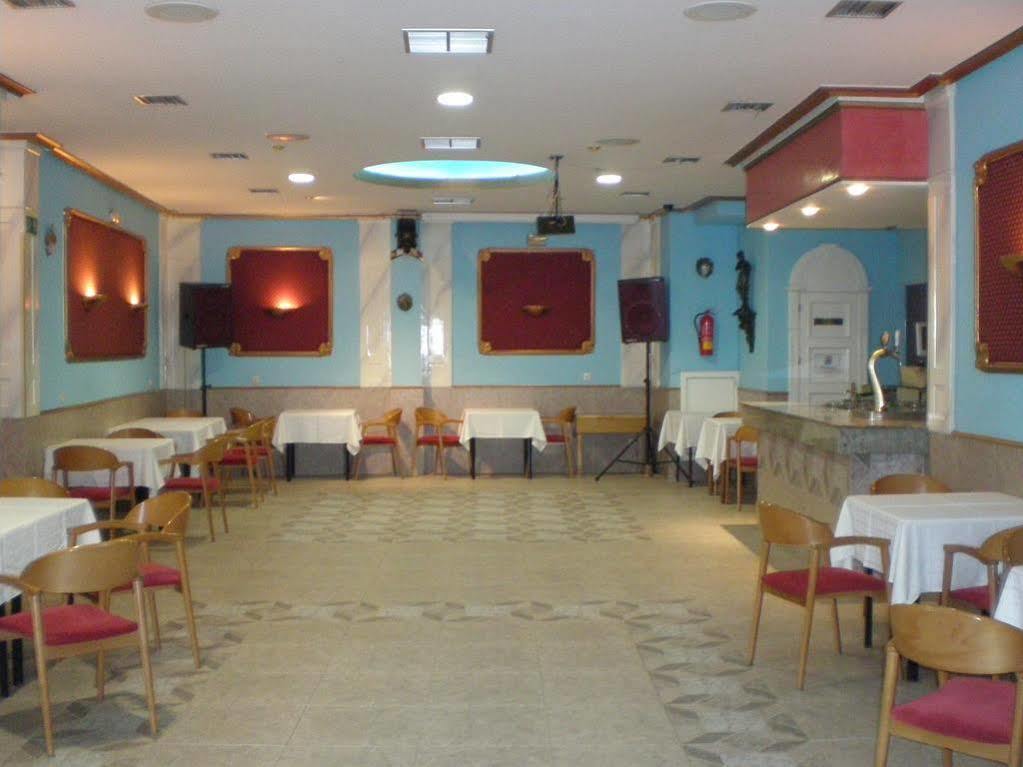 Rincon Extremeno Hotel Plasencia Exterior photo